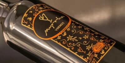 Vermut Myrrha Rojo