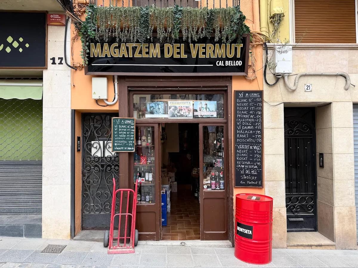 Magatzem del Vermut - Vermut.shop, vermouth bar in Valls