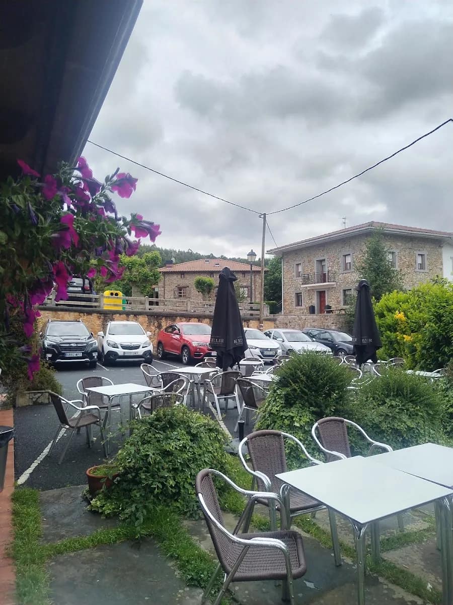 Eleiz-Ondo Taberna Erretegia