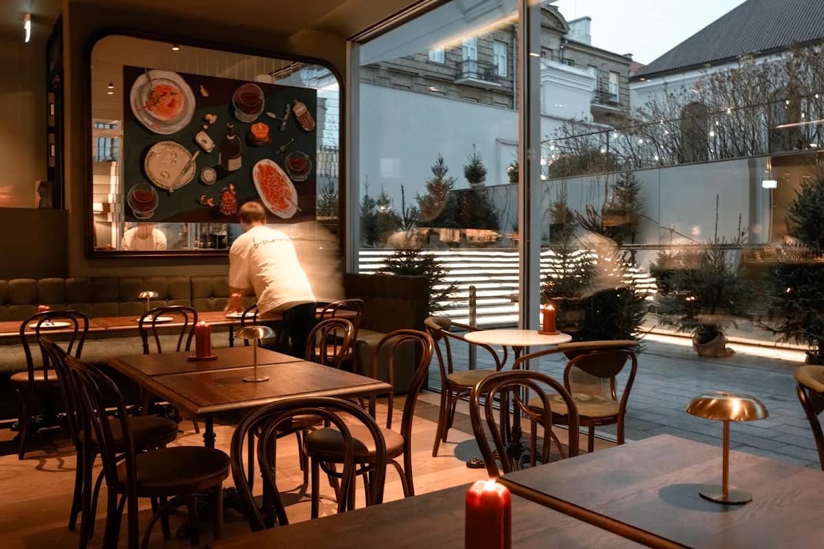Burro Bar & Bistro