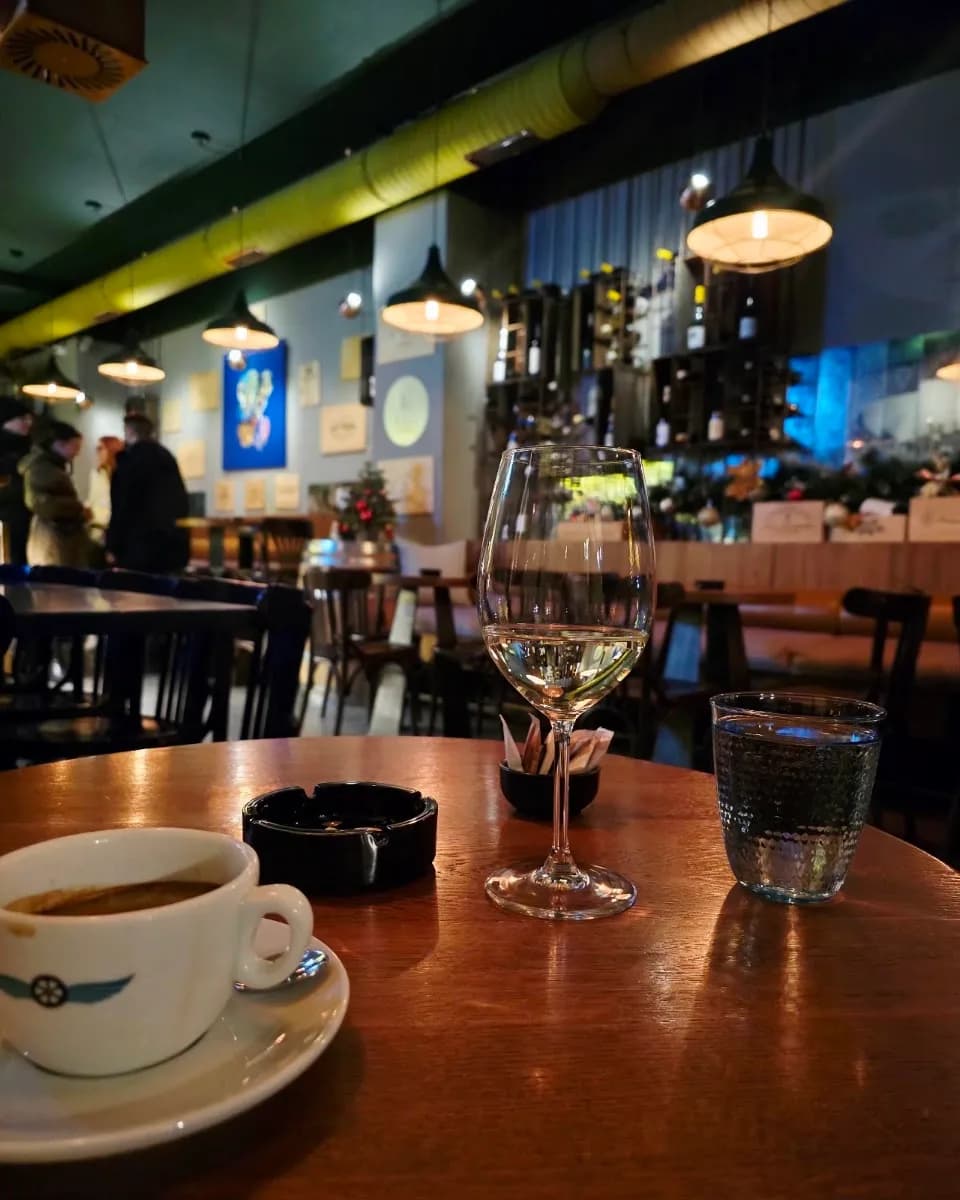 Vida Wine&Tapas bar 1
