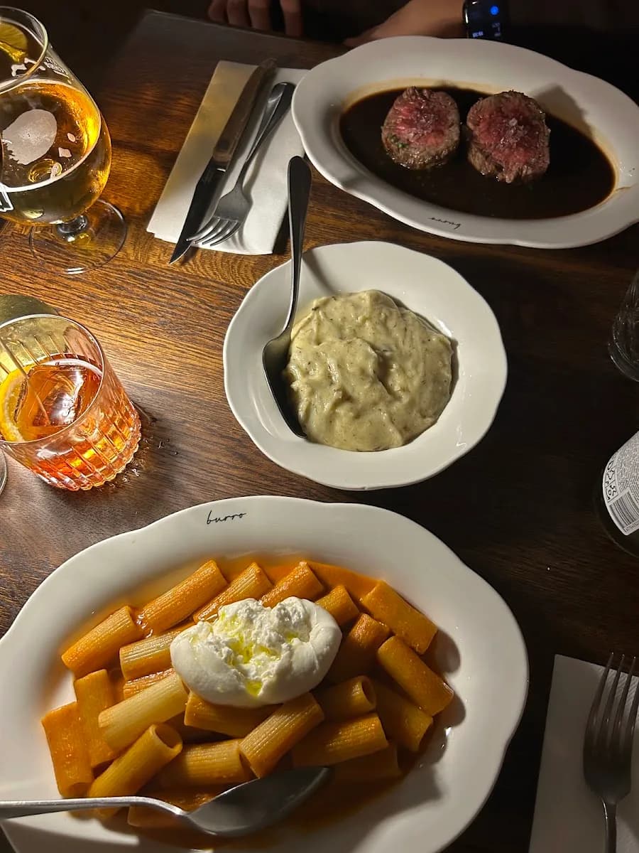 Burro Bar & Bistro 3