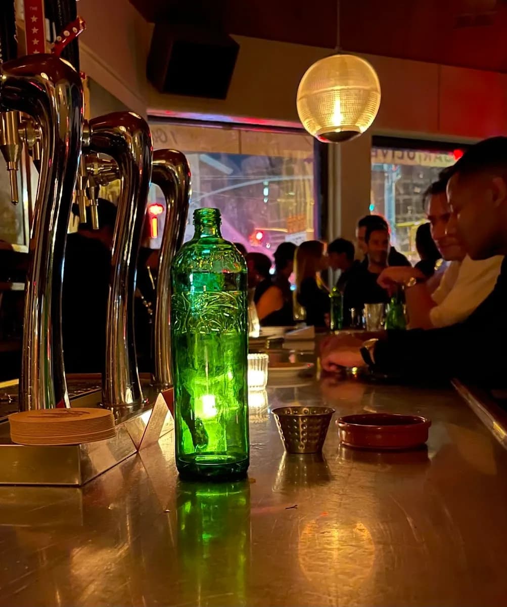 Bar Oliver 2