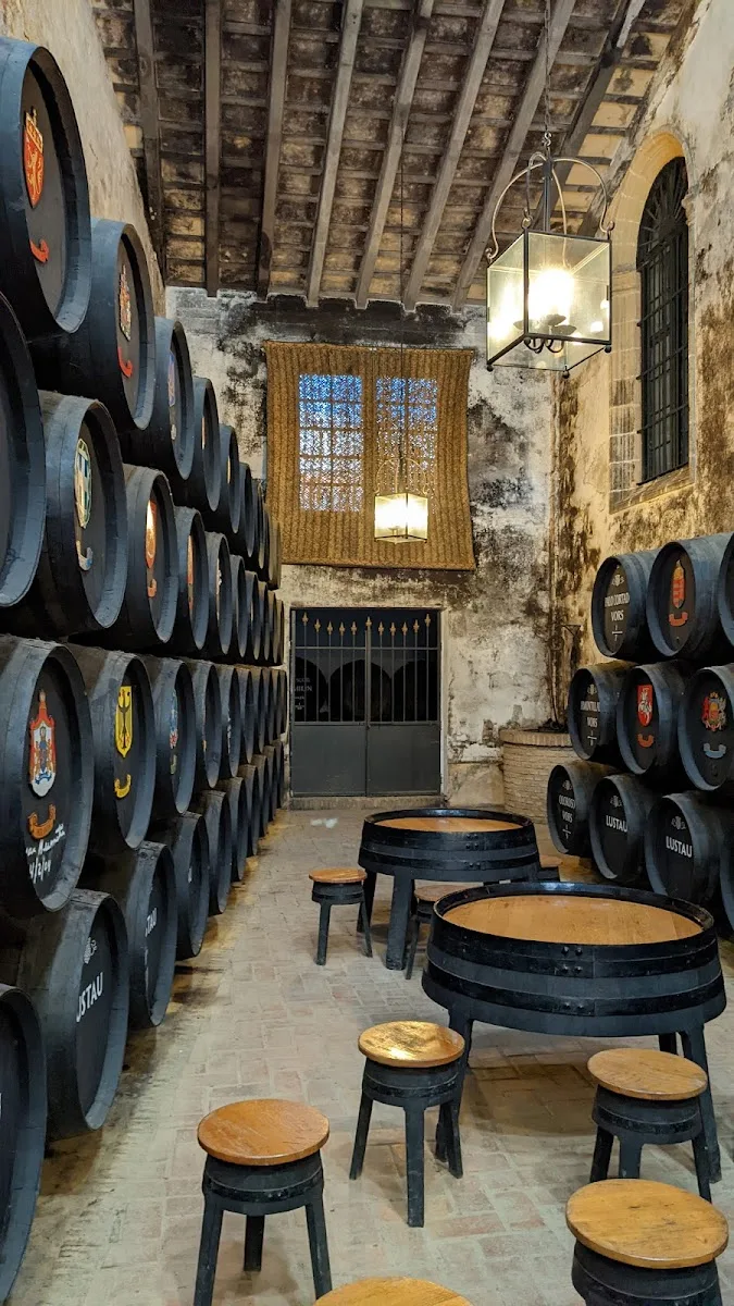 Bodegas Lustau 2